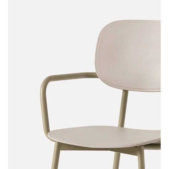 Tata Young Braccioli Sedie in plastica di design Point 2
